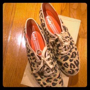 Keds Stylish Women’s Leopard Sneakers